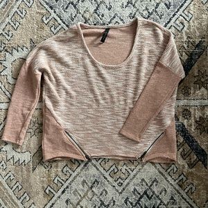 Jessica Simpson Sweater